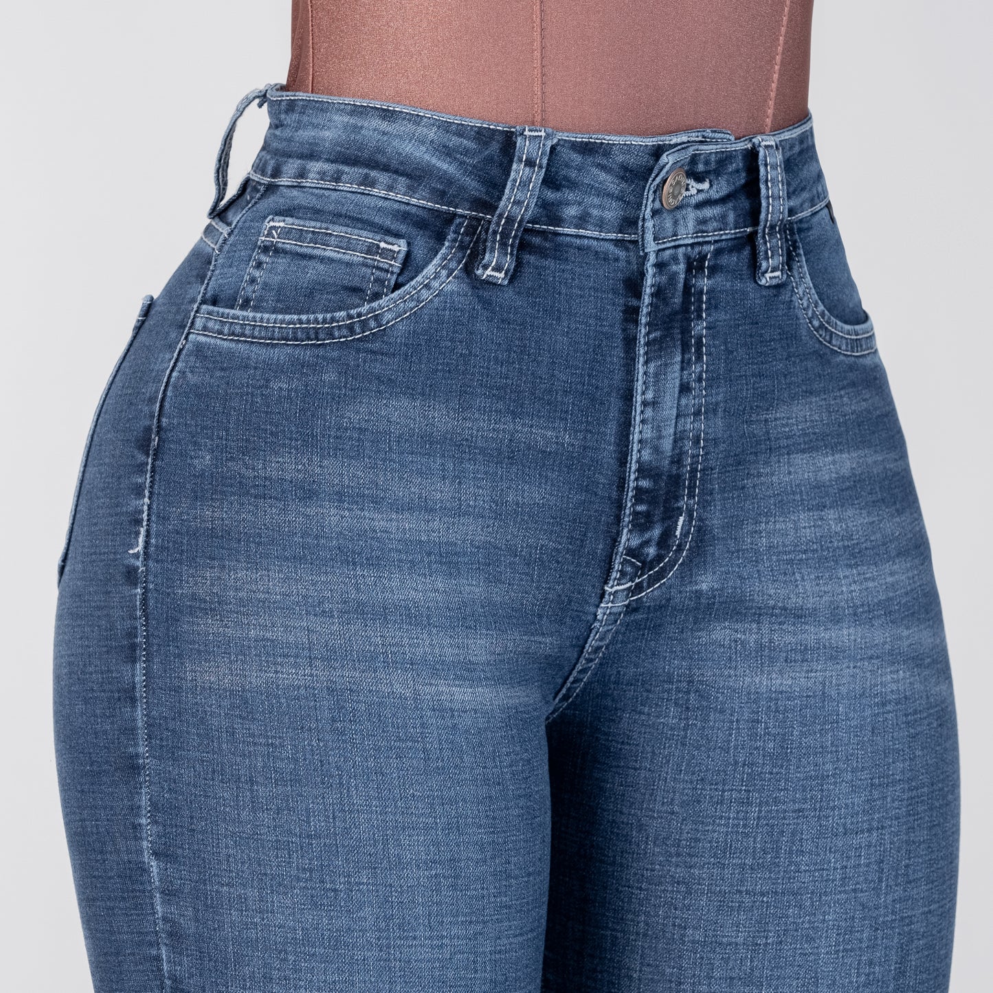 JEAN SKINNY TIRO ALTO REF 6191